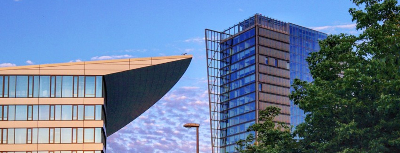 Weser Tower und Eins in der Überseestadt Bremen - Quelle: WFB/Eva-Christina Krause