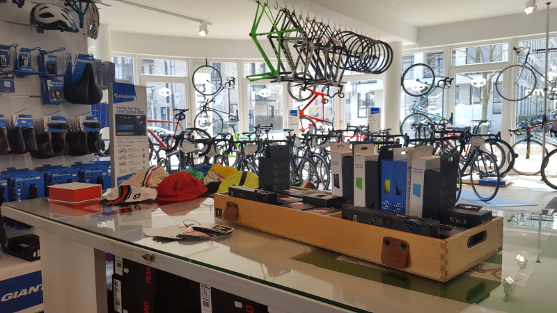 Cycyling: Fahrradcafé in der Bremer Überseestadt Cycyling: Fahrradcafé in der Bremer Überseestadt