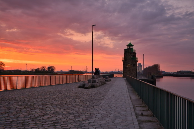 Molenturm in der Überseestadt Bremen Molenturm in der Überseestadt Bremen