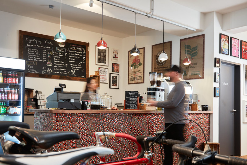 Kaffee Kuchen In Der Uberseestadt Die Schonsten Cafes Mit Platzen An Der Sonne Wfb