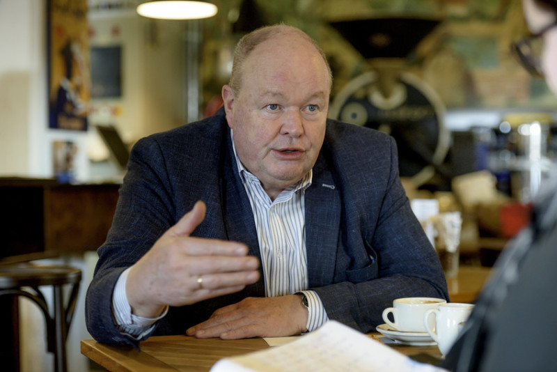 Dr. Heiner Heseler im Interview Dr. Heiner Heseler im Interview