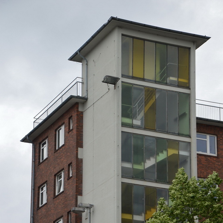 Der Hartmannturm am Schuppen 1 Der Hartmannturm am Schuppen 1