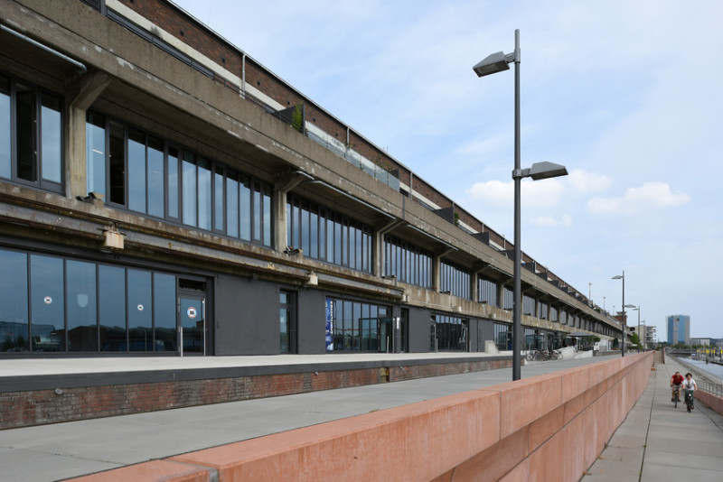 Der Schuppen Eins in der Überseestadt Bremen Der Schuppen Eins in der Überseestadt Bremen
